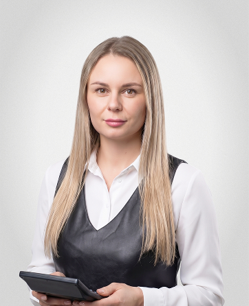 Юля Науменко